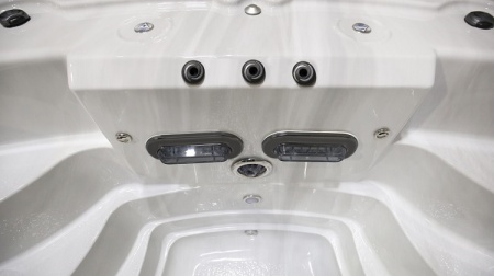 Плавательный спа-бассейн Jacuzzi J-16 PowerActive Плавательный спа-бассейн Jacuzzi J-16 PowerActive