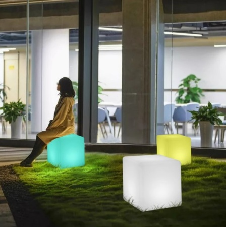 Светильник Куб 40 питание от сети 220В, RGB