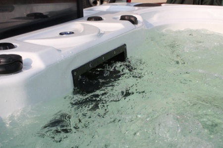 Гидромассажный спа-бассейн Sunrans SR851 Гидромассажный спа-бассейн Sunrans SR851